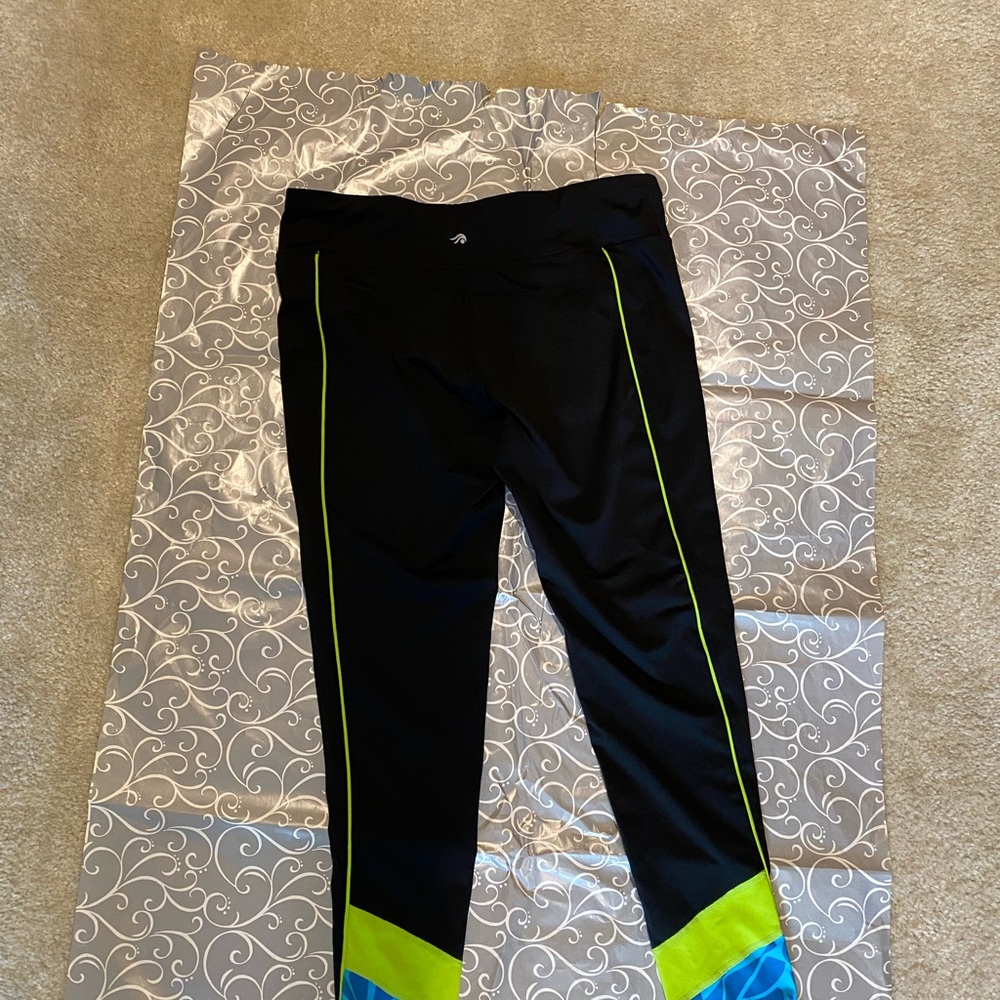 Leggings 🖤💚💙 - Picture 5 of 5